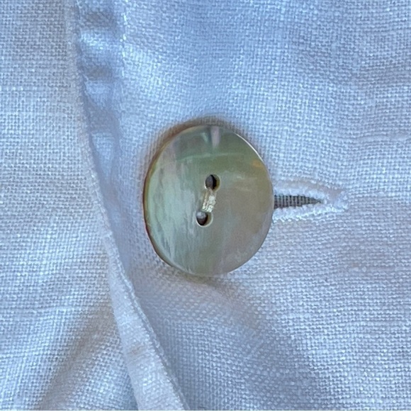 ISDA and Co Linen Shirt Women's Button Down Ivory Color Mother of Pearl Buttons - Picture 5 of 8